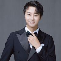 李富紅