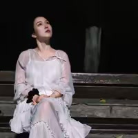 赵泠犀