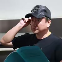肖利滨
