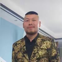 王燚