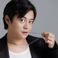 演员李奎