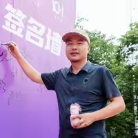 肖世平