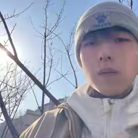 纪龙