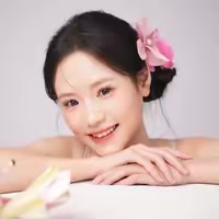 李月迩