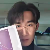 閆續
