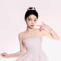 张昕怡