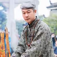 端洋