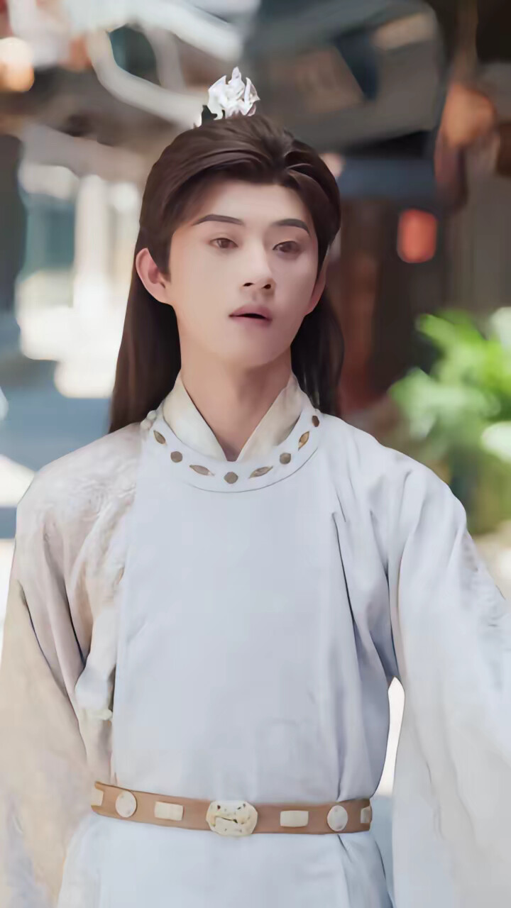 《我在古代造酒竟成了國師》劇照