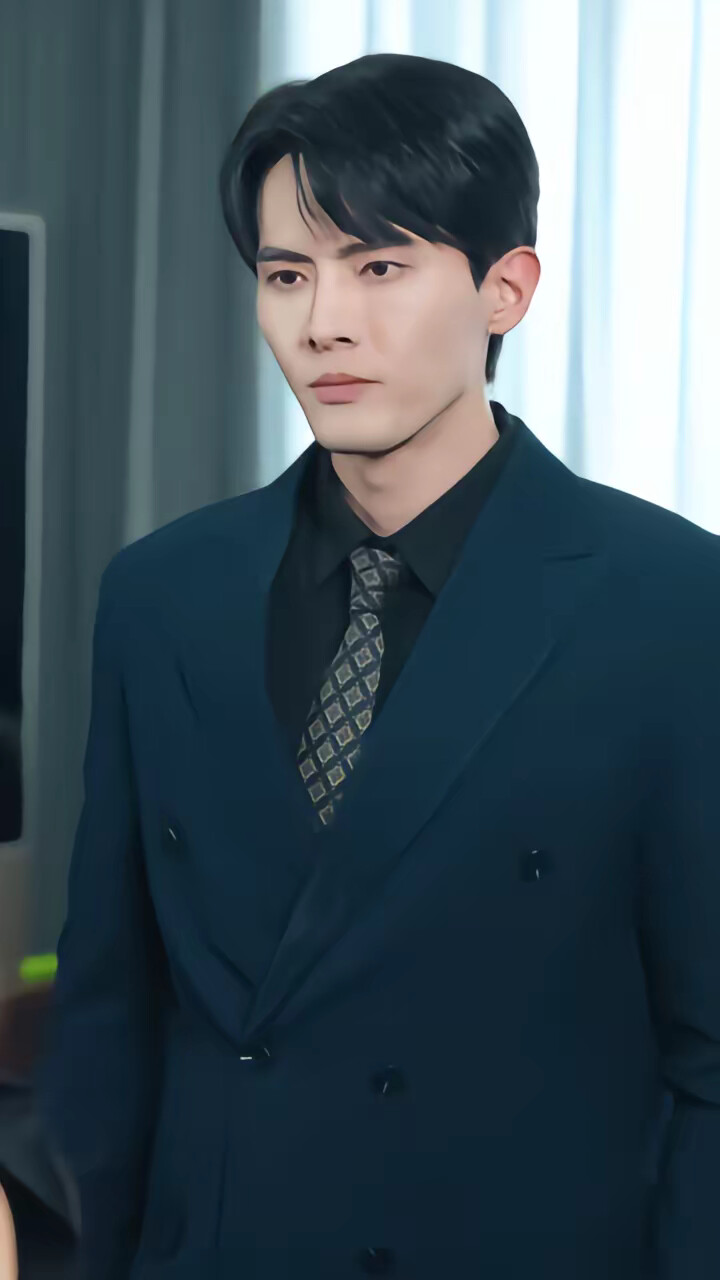 《白月光哪有聯姻老婆香》劇照