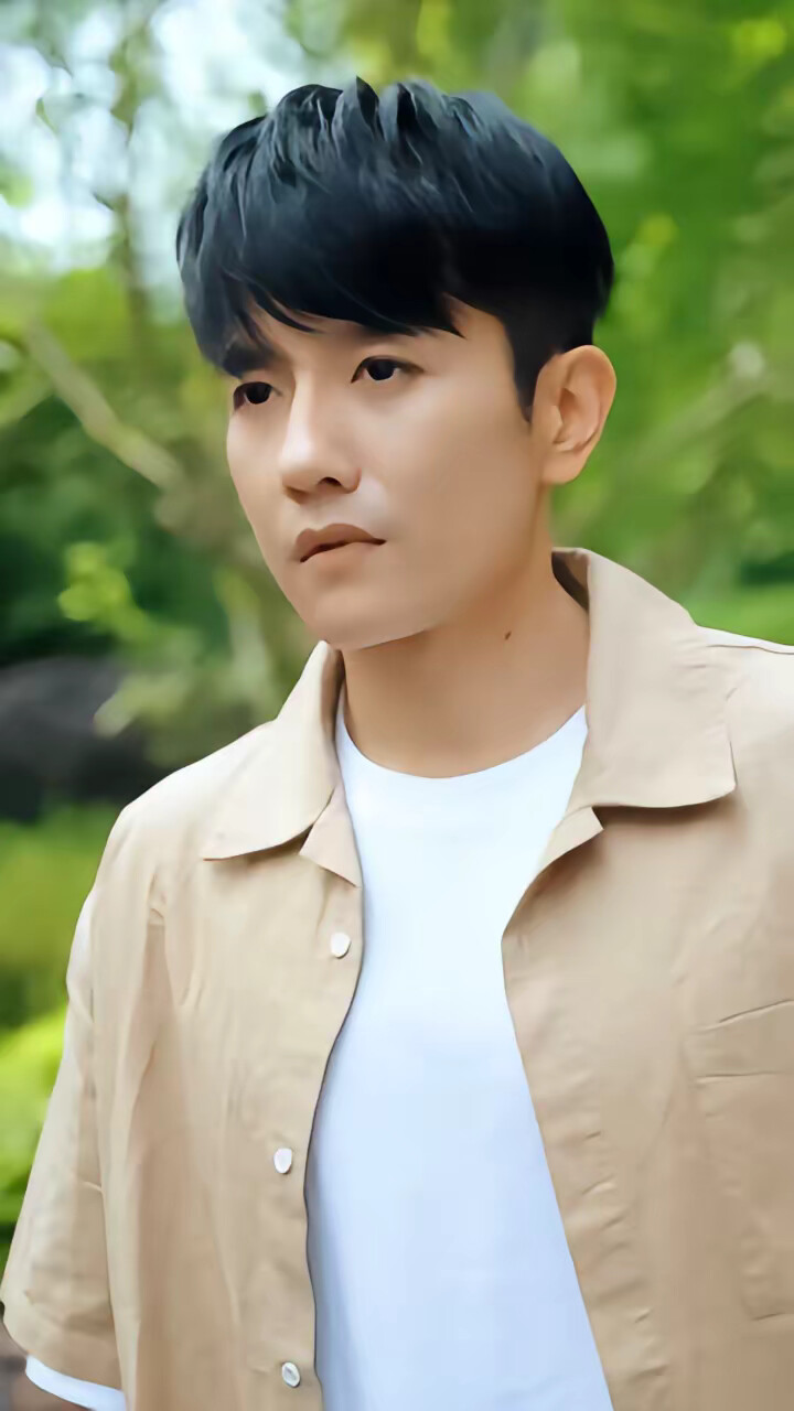 《重回高考後我選擇表白社恐校花》劇照