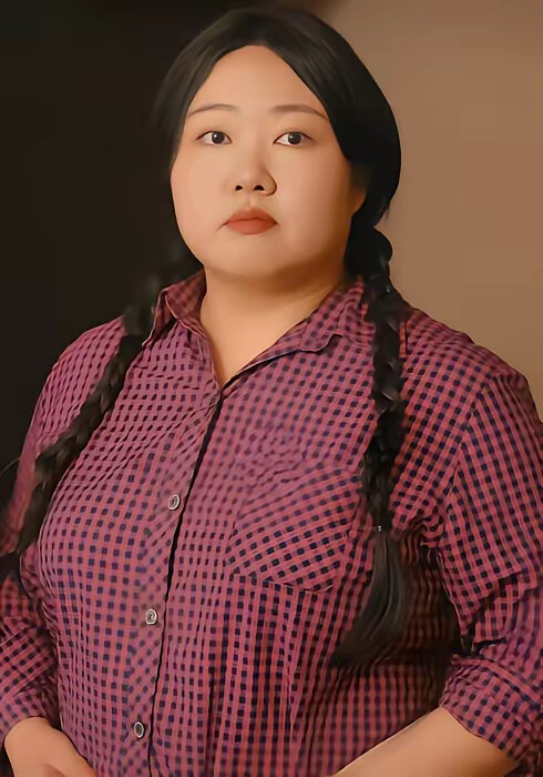 《被迫閃婚!我在八零撩糙漢》劇照