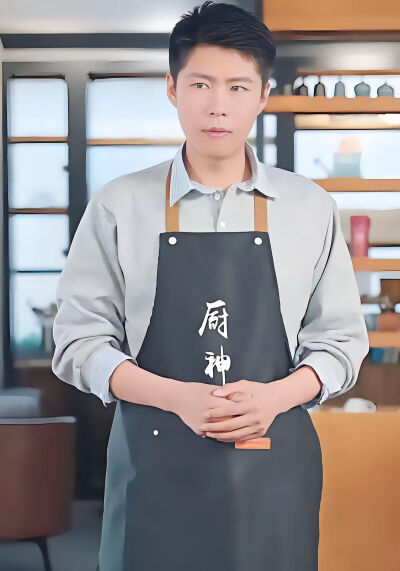 《食谱随机刷新，客人馋疯了》剧照
