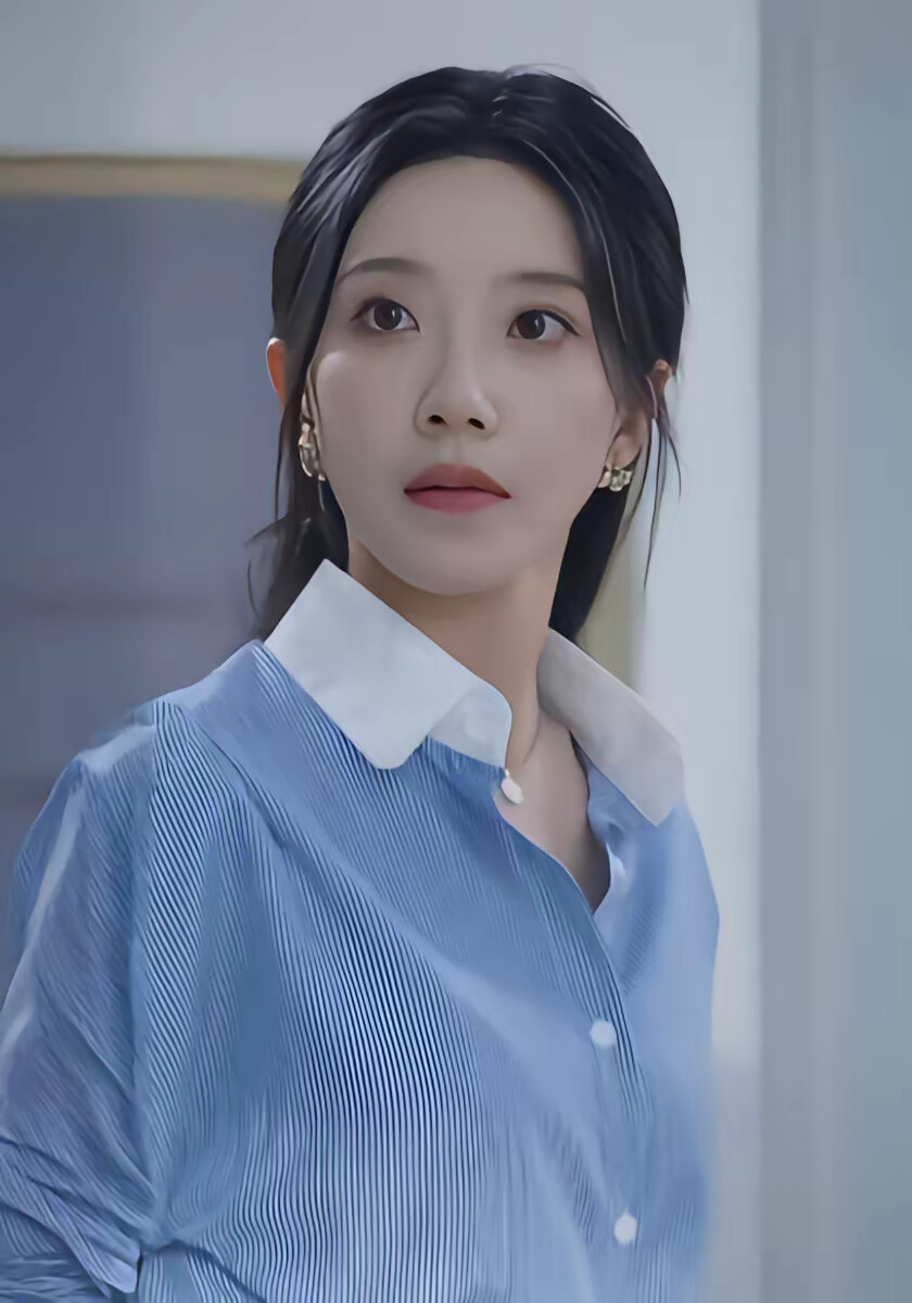 《重生後，女神的她竟搶著要給我生大兒》劇照