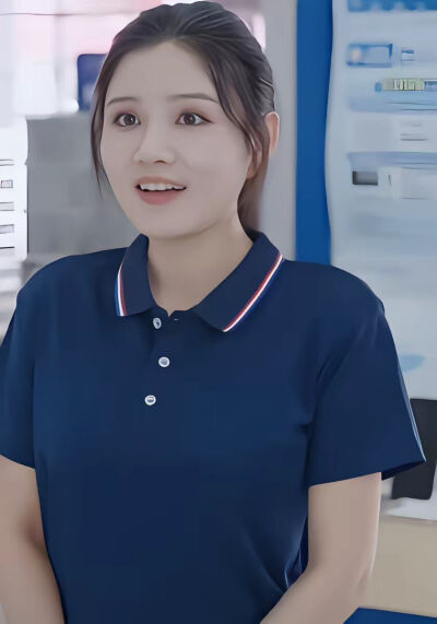 《15元管饱，我靠摆摊红红火火》剧照