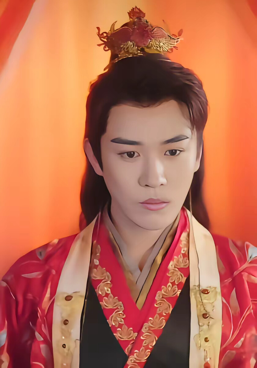 《側妃嬌軟，薄情太子輕點寵》劇照