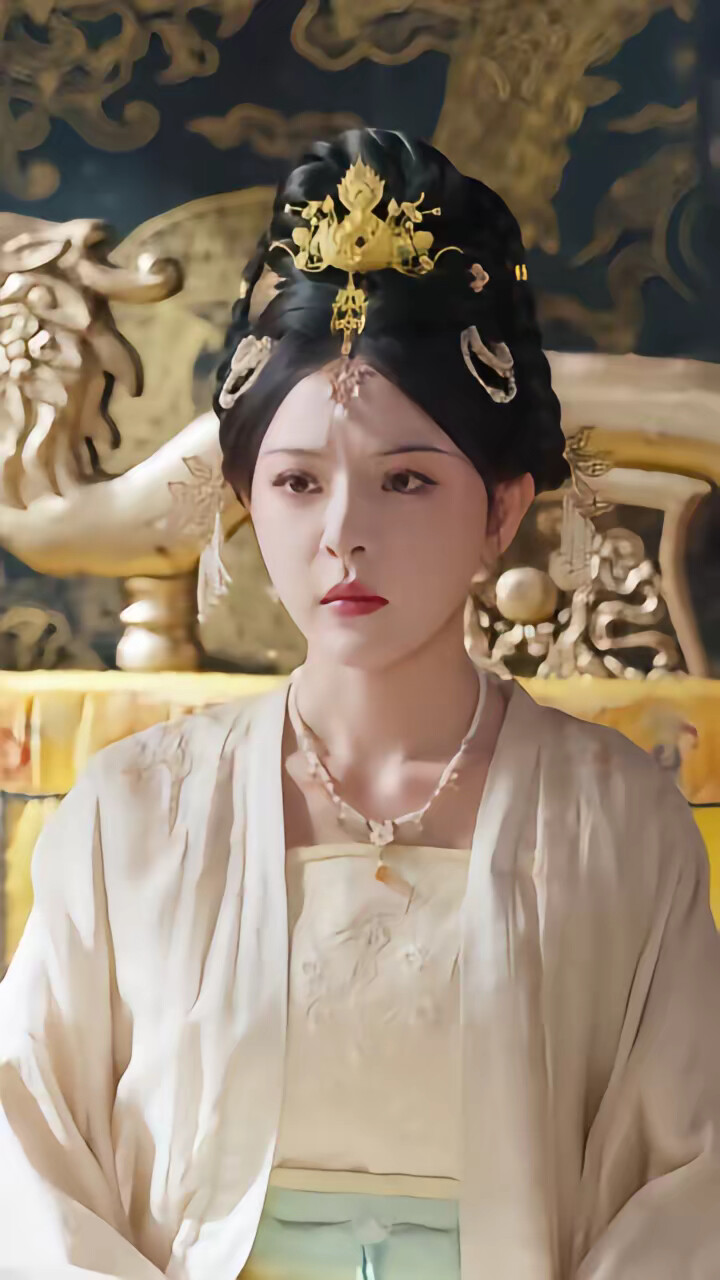 《我在古代造酒竟成了國師》劇照