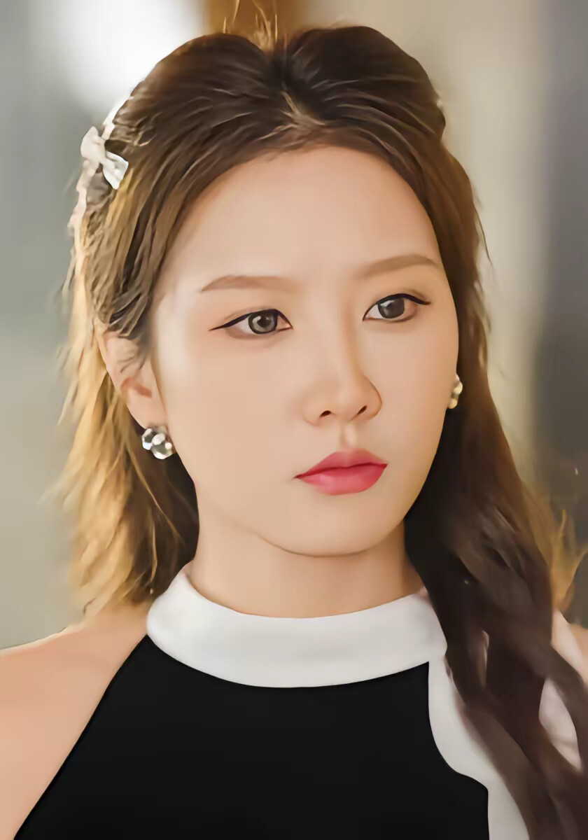 《閃婚後被千億老公寵上天》劇照