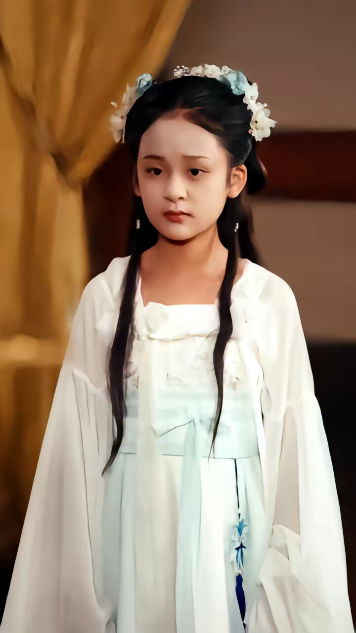 《全村鬧饑荒，錦鯉崽崽旺全家》劇照