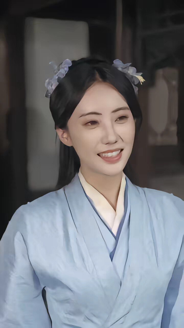 《被休後，帶三個福星女兒成名門》劇照