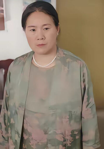 《随跛子爸进城入赘，我真香了》剧照