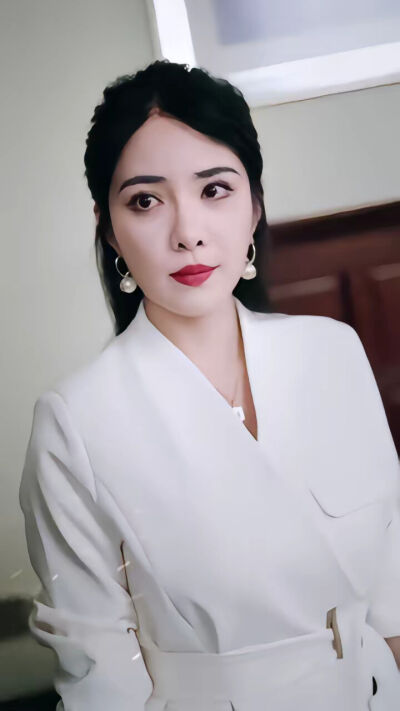 《隐世骄龙》剧照
