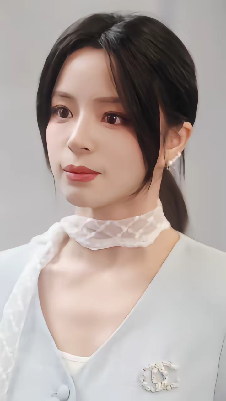 《她的腰肢》劇照