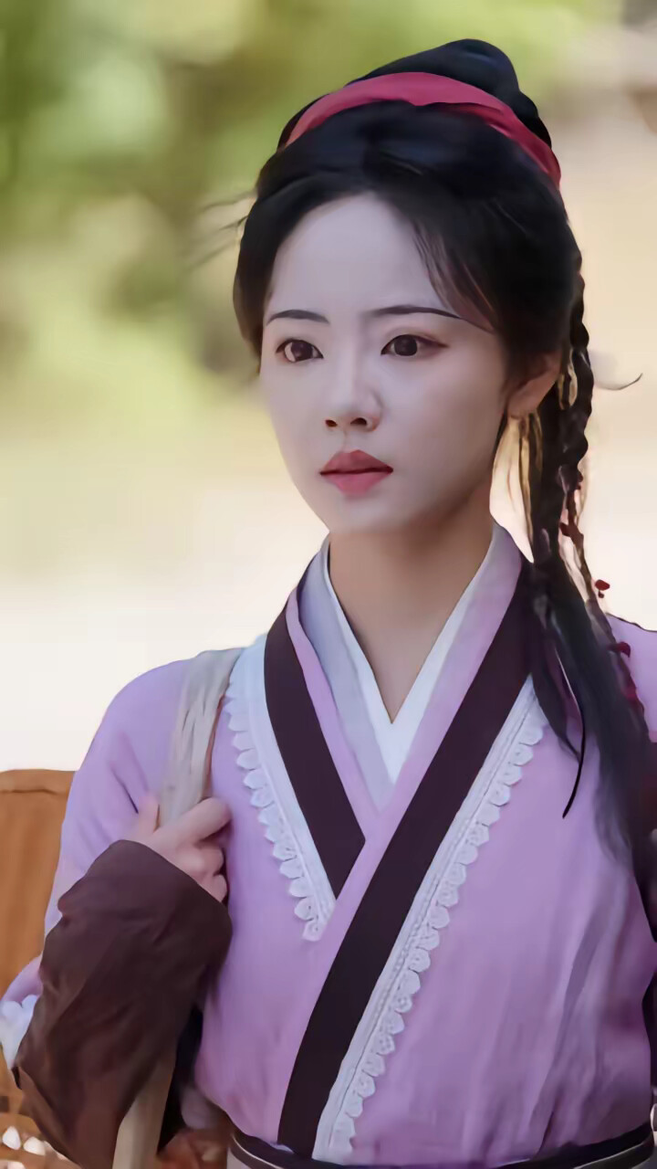 《天降母老虎，賺錢養崽馴夫忙》劇照