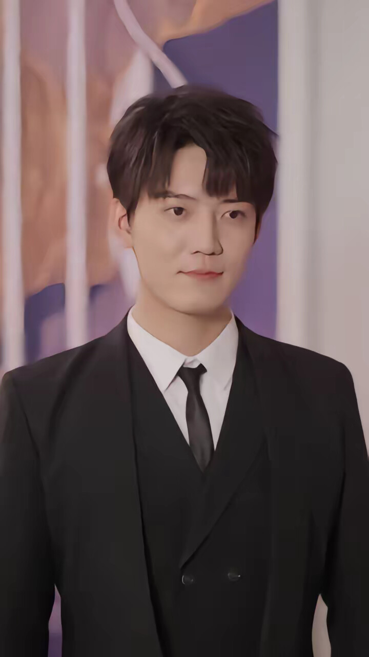 《高嶺之花今天顧盼垂青了嗎》劇照