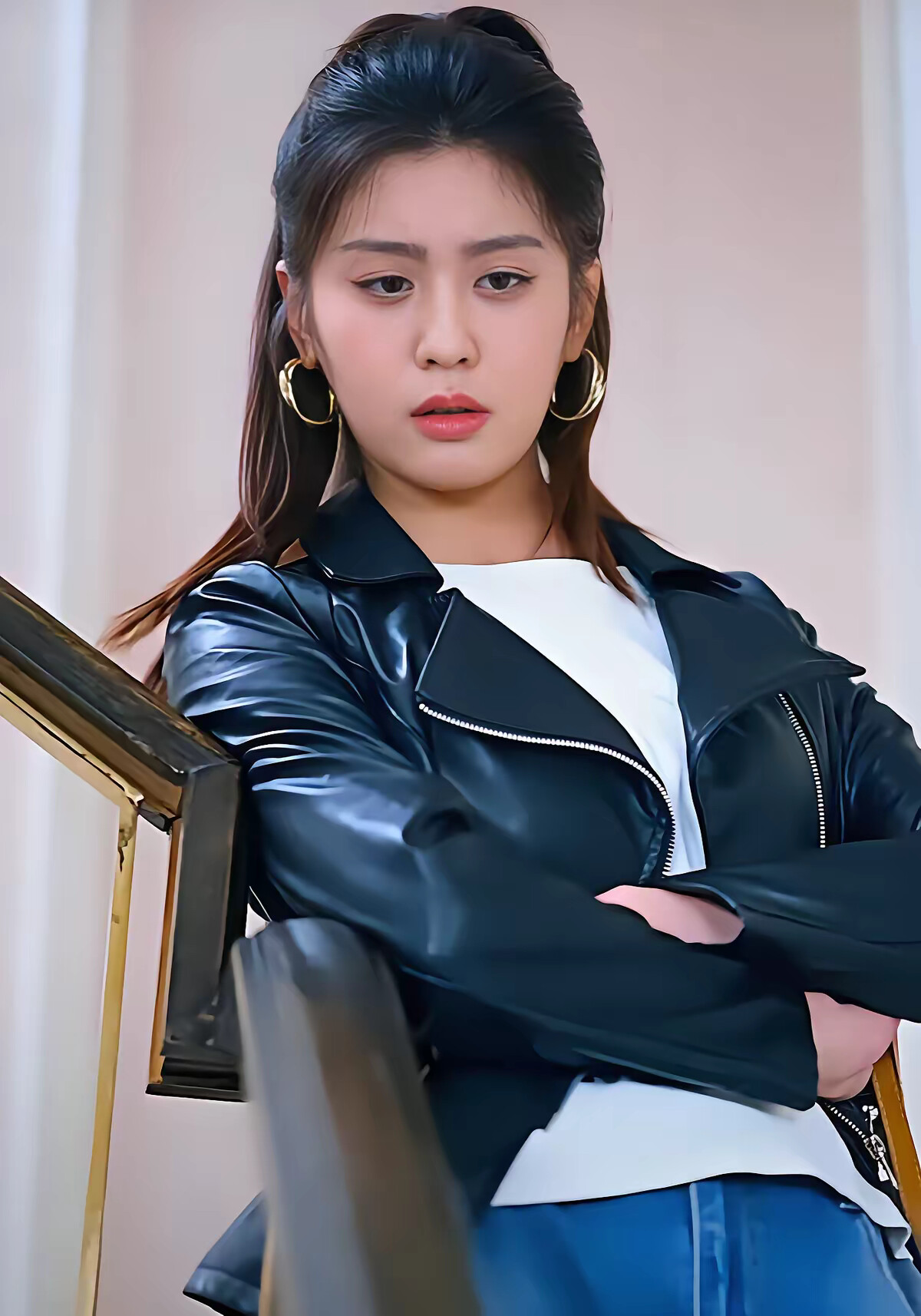 《柔弱小花秒變滿級女王》劇照