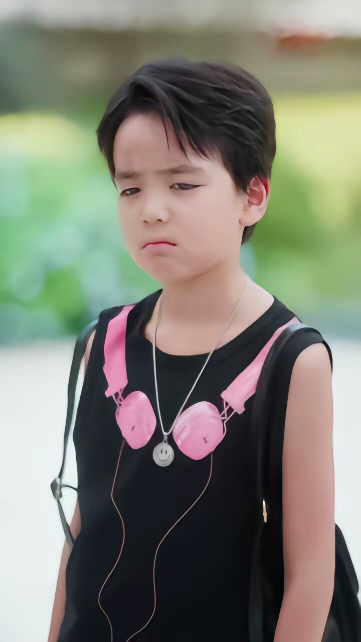 《我靠养娃发家致富》剧照