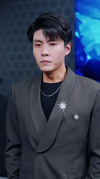 《被逐出家门三年后，全家人后悔了》剧照
