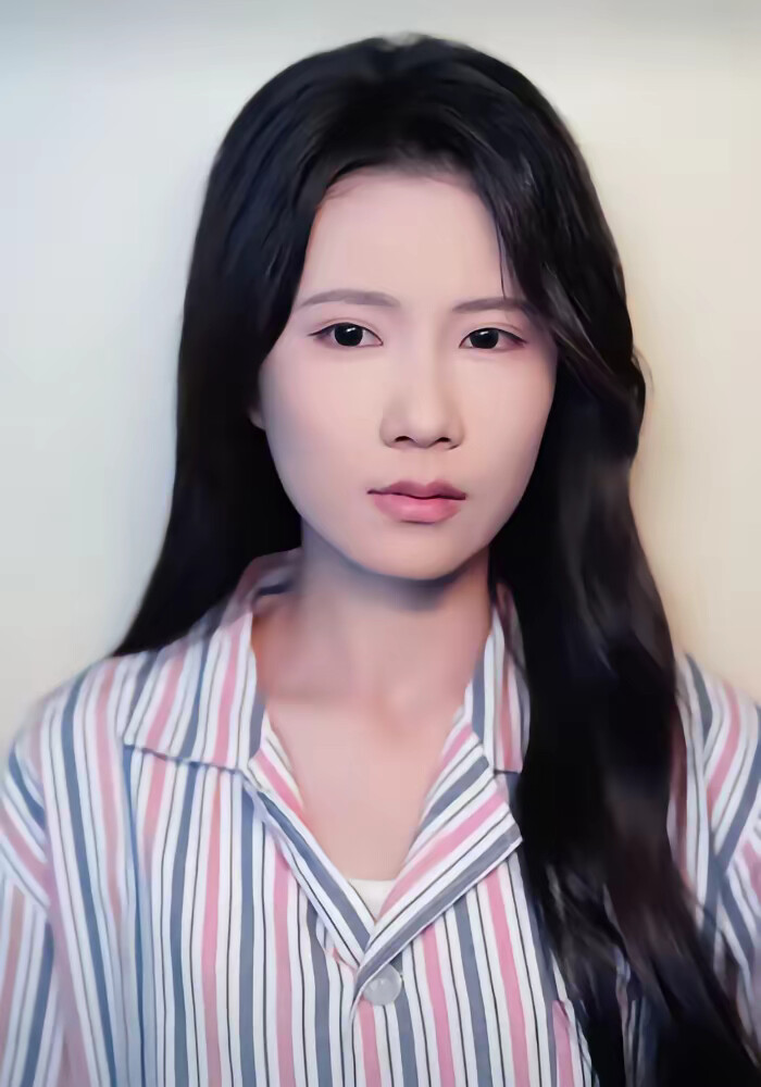 《面具之下的他》劇照