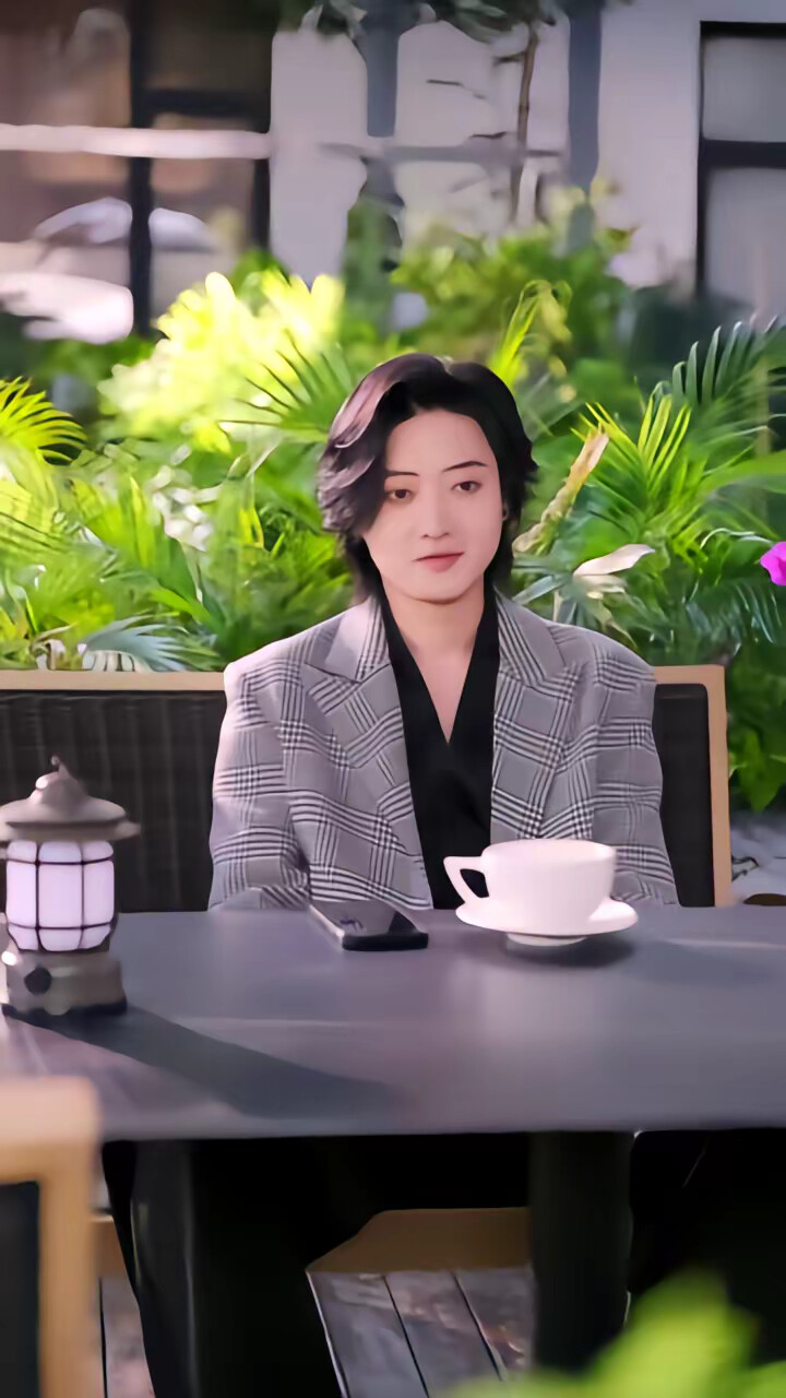 《他的炙熱謊》劇照