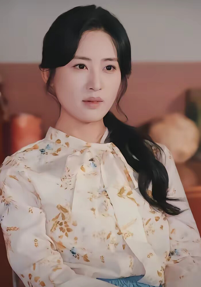 《重生後，霸道後媽帶飛全家》劇照