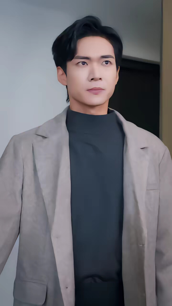 《都重生了，誰還不會賺錢啊》劇照