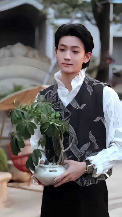 《我不過作作妖！怎麼就成白月光了》劇照