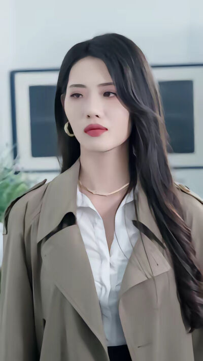 《余生无爱也无恨》剧照