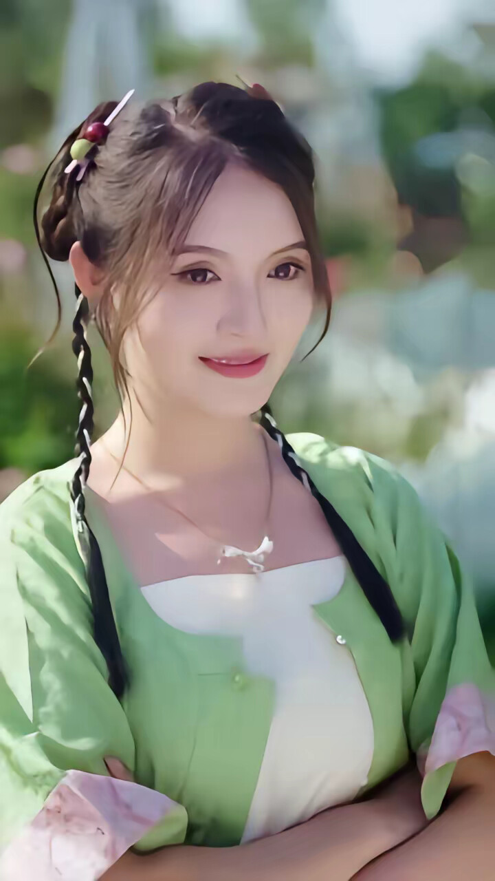 《全網黑的我靠種田爆紅了》劇照