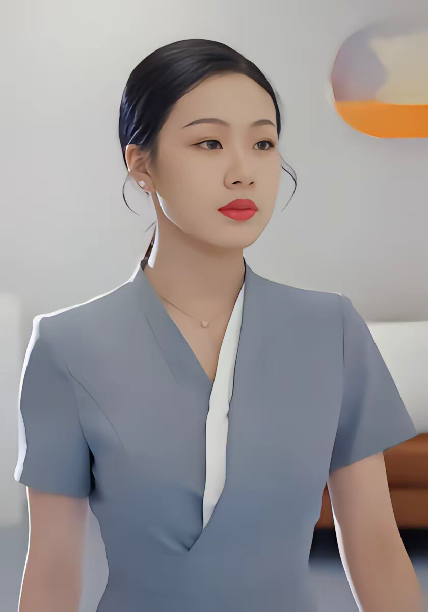 《面具之下的他》劇照