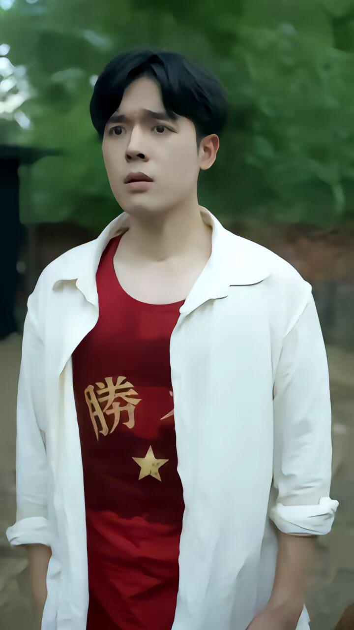 《雙穿八零養大力娃》劇照