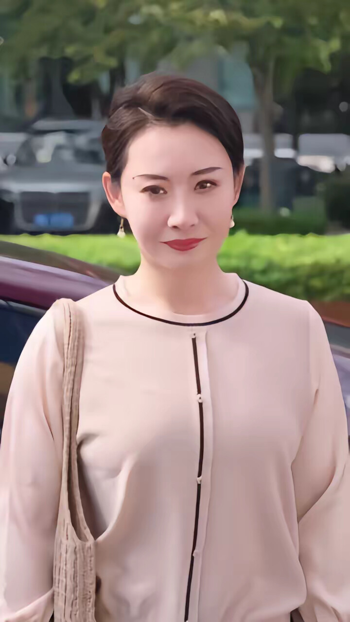 《給兒媳挑五金被羞辱，我叫停婚事》劇照