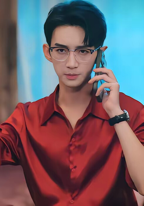 《反派崽崽重生夫，穿書後媽苟住了》劇照