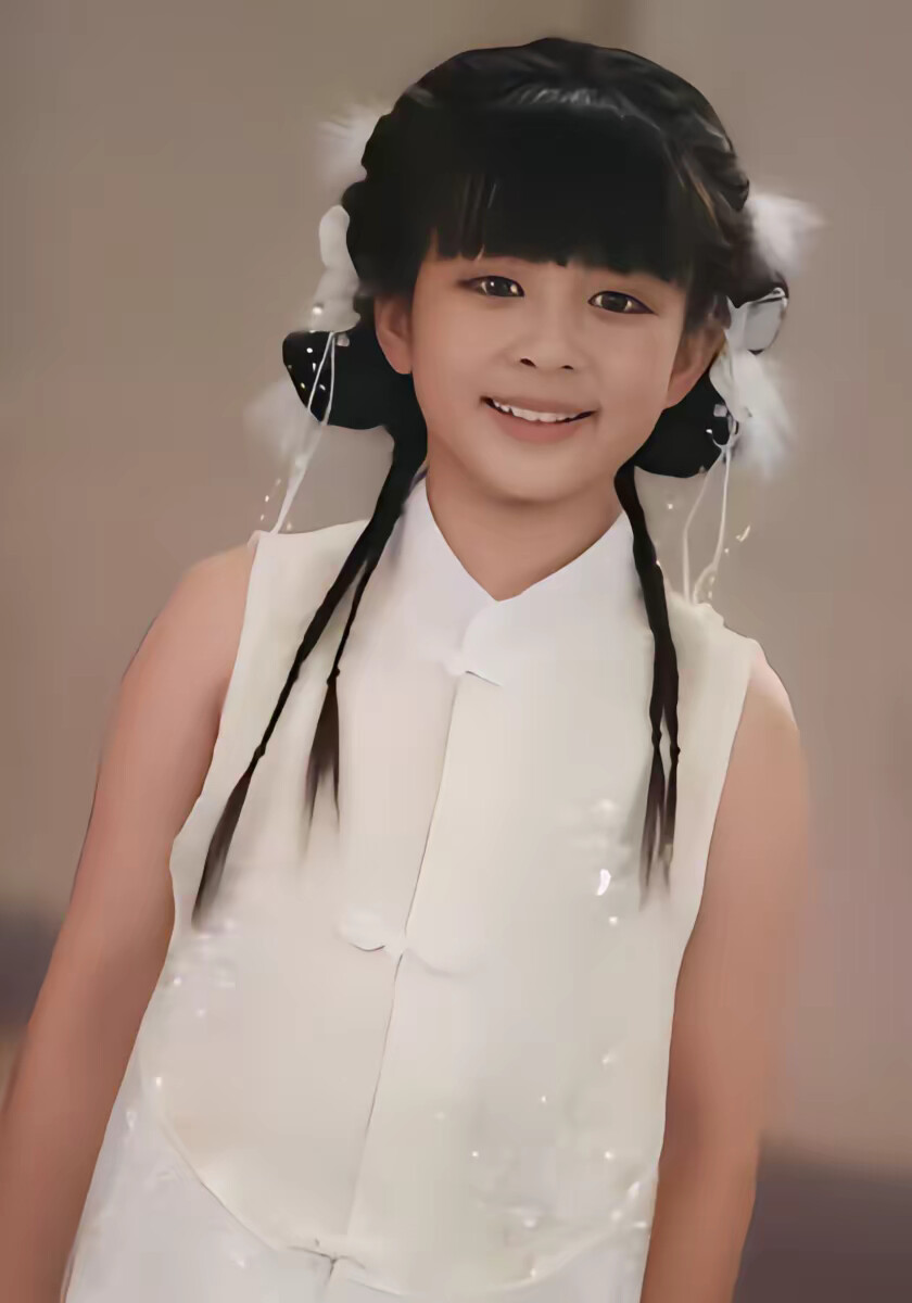 《天降萌寶，我能預知未來》劇照