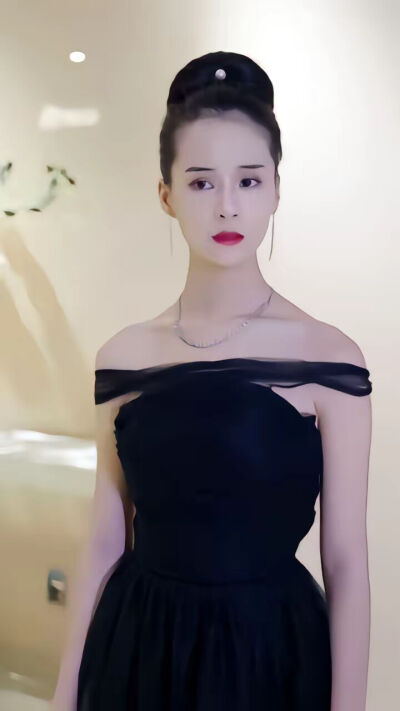 《山有木兮卿有意》劇照