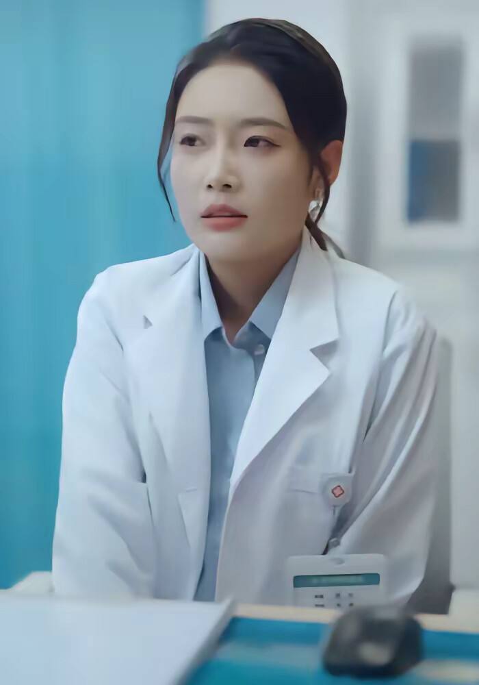 《白薔薇以身入局》劇照