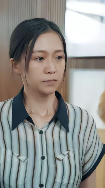 《她推我向新而生》剧照