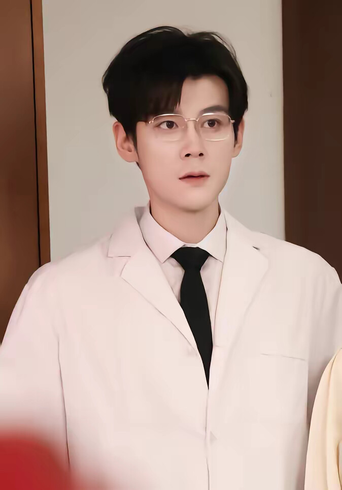 《籠中鸞鳳曲上飛》劇照