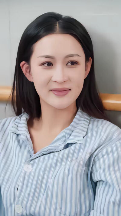 《商总别装了，夫人是隐藏大佬》剧照