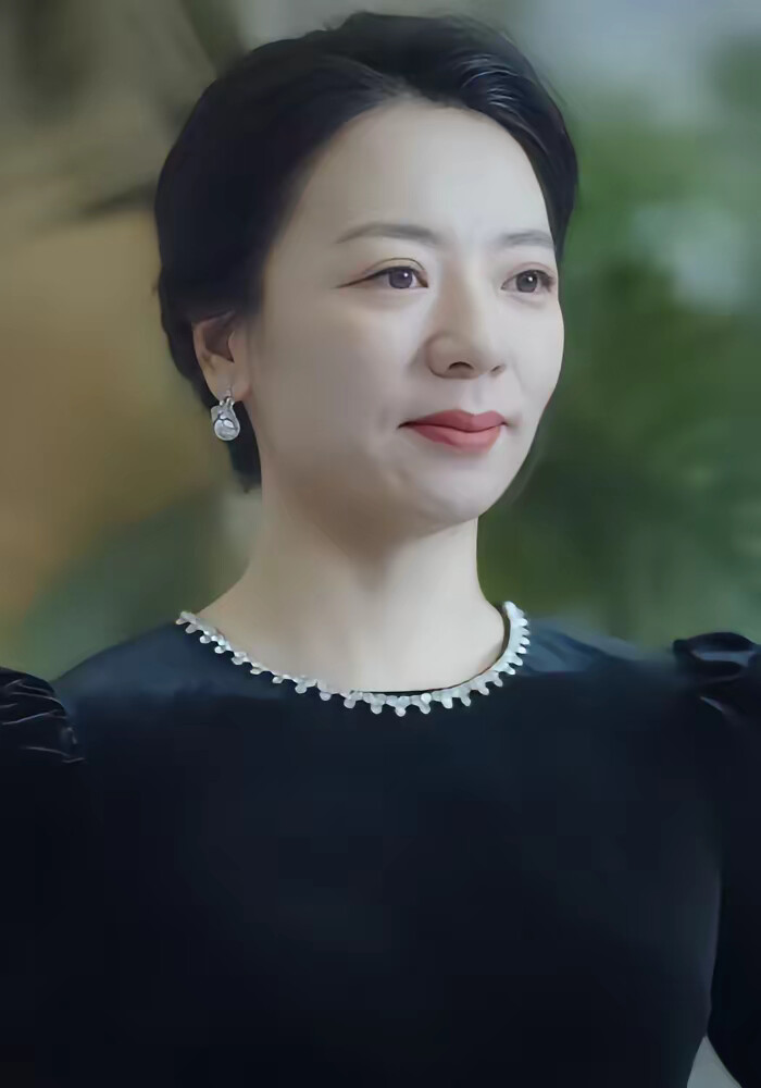 《白薔薇以身入局》劇照