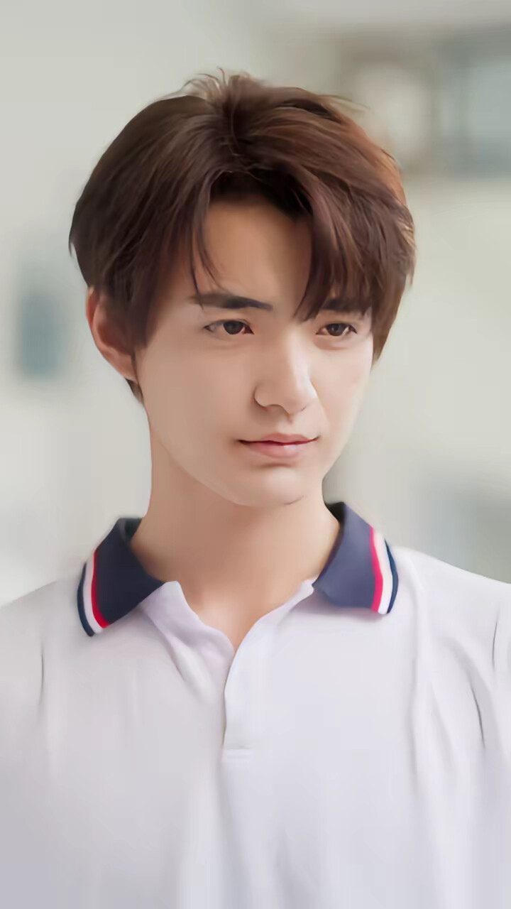 《夏日昭昭》剧照